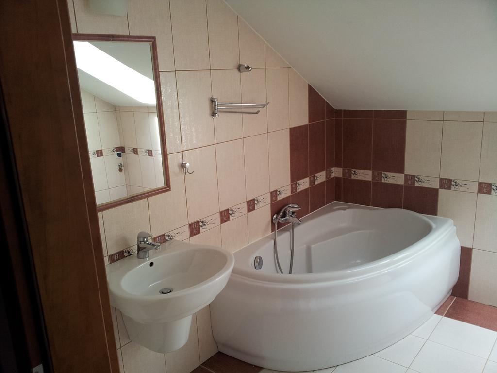Belweder Apartamenty I Pokoje Wisla Ruang foto