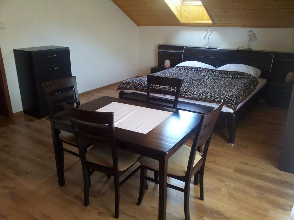 Belweder Apartamenty I Pokoje Wisla Ruang foto